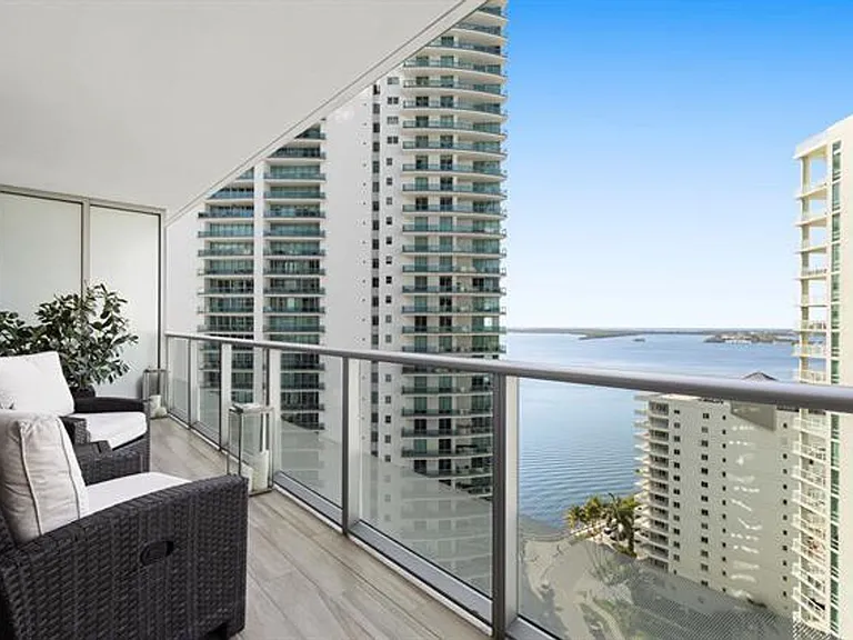 1300 Brickell Bay Dr #2105 — Photo 13
