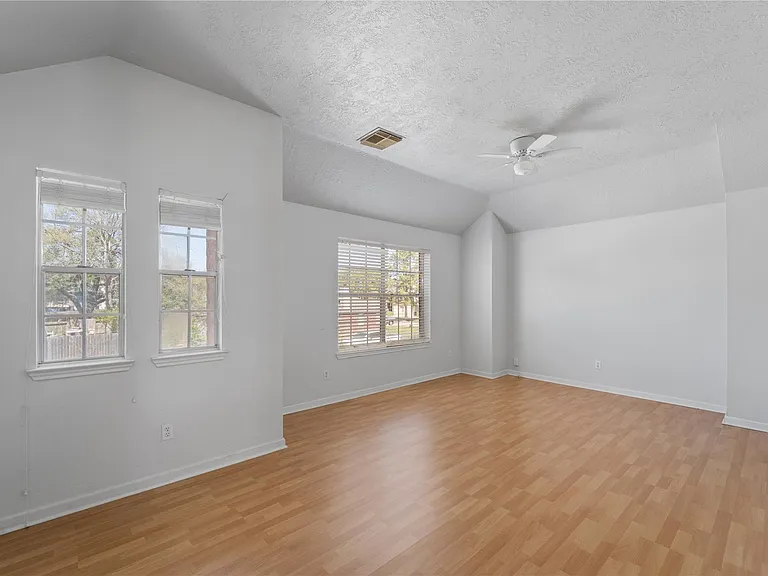 11959 Swords Creek Rd — Photo 26
