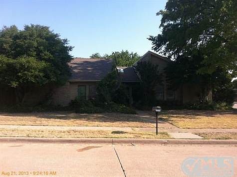 3rd image of 3101 Landershire Ln