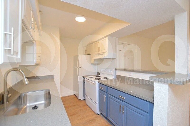 1st image of 4308 N Longview Ave APT 106