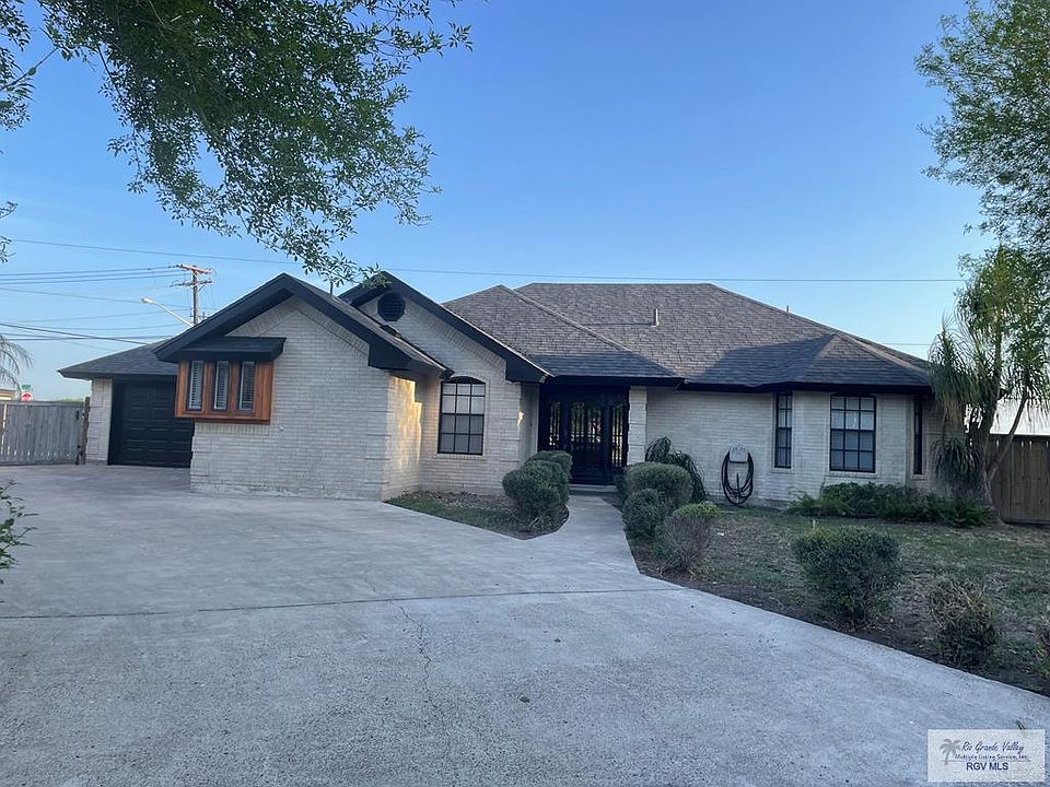 1st image of 2413 Diamond Cir