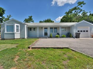 1115 River Rd, Piscataway, NJ 08854