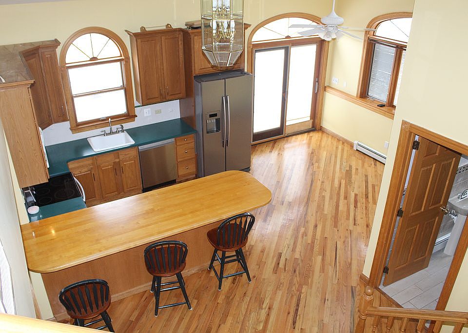 Lg Apt Kitchen from top stai
