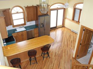 318 Maxim Dr, Hopatcong, NJ 07843