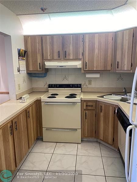 1st image of 123 Lake Pine Cir APT D-2