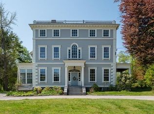 107 Main St, Hingham, MA 02043