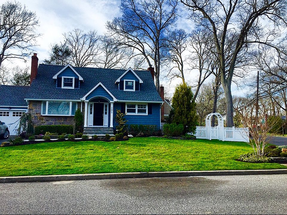 131 Margaret Blvd, Merrick, NY 11566 Zillow