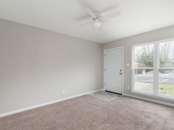 464 Hill Drive Ct, Eureka, MO 63025