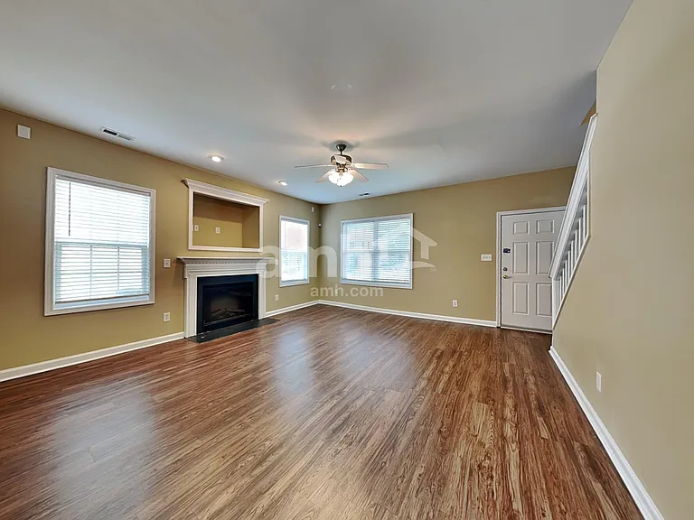 1120 Rutledge Landing Dr — Photo 8