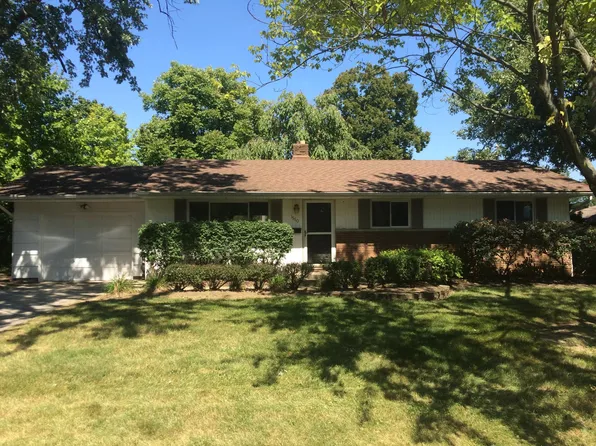 1560 Westminster Dr, Columbus, OH 43221