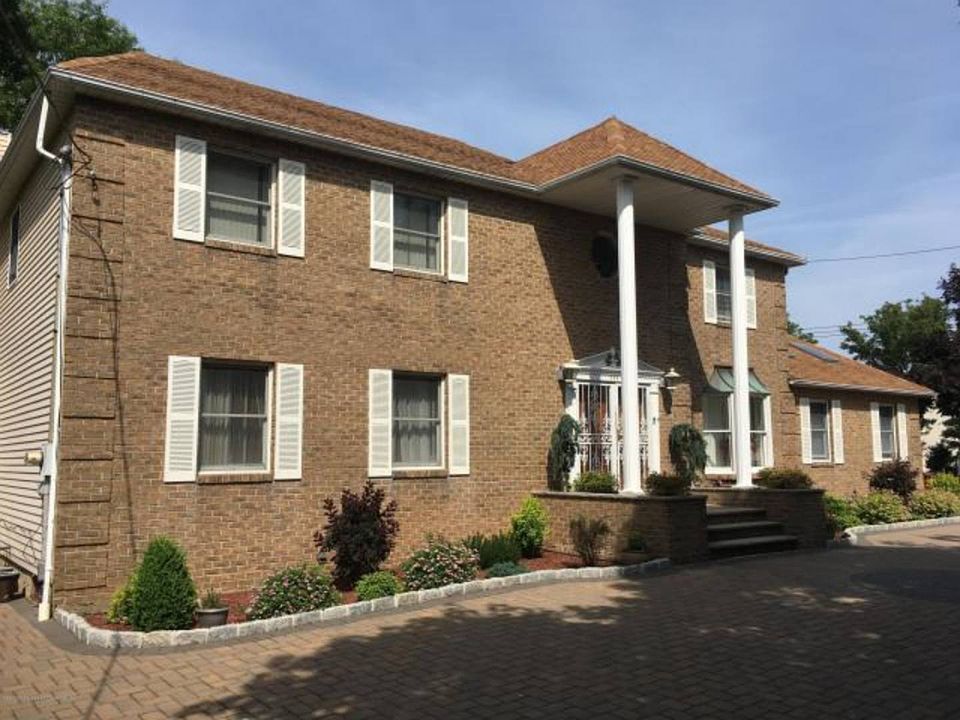 1st image of 394 Winant Ave