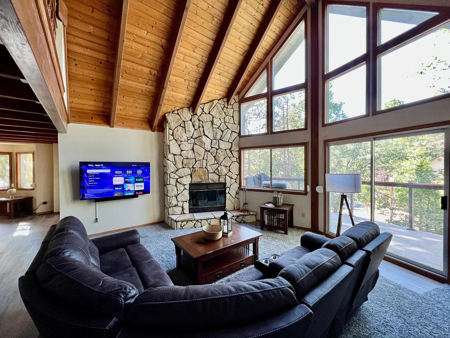 27157 Peninsula Dr — Photo 1