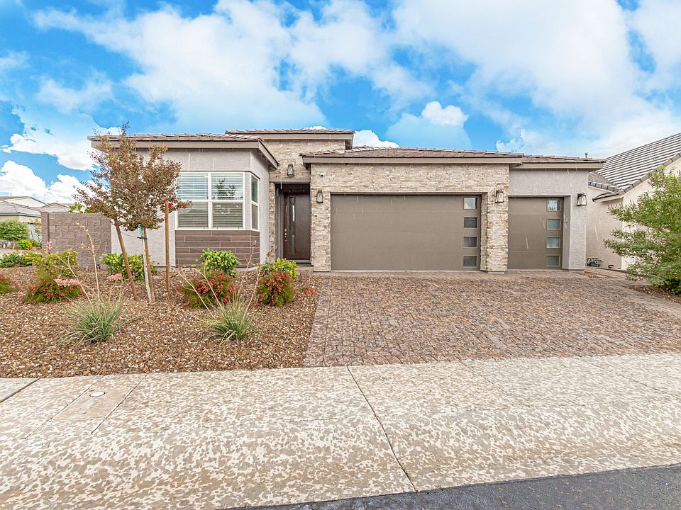 1st image of 3367 Peakview Ave