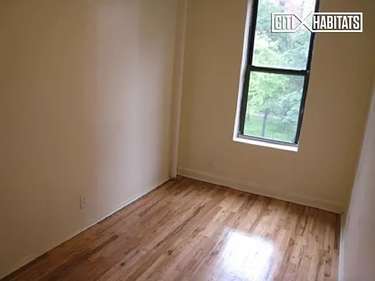 Rented by Citi Habitats | media 23