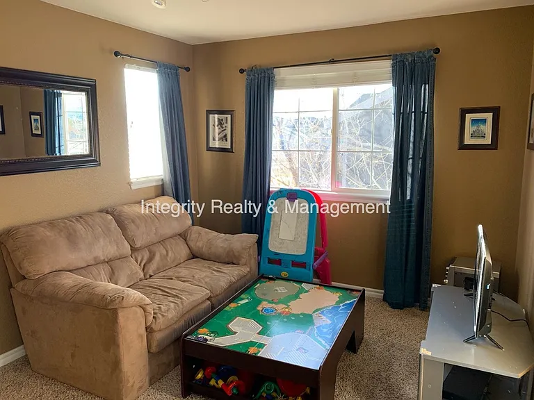 3025 Redhaven Way — Photo 26