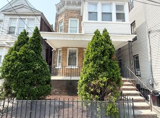 187 Wegman Pkwy #1, Jersey City, NJ 07305