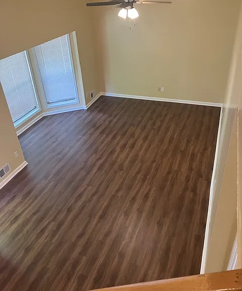 7157 Williamsburg Dr — Photo 2