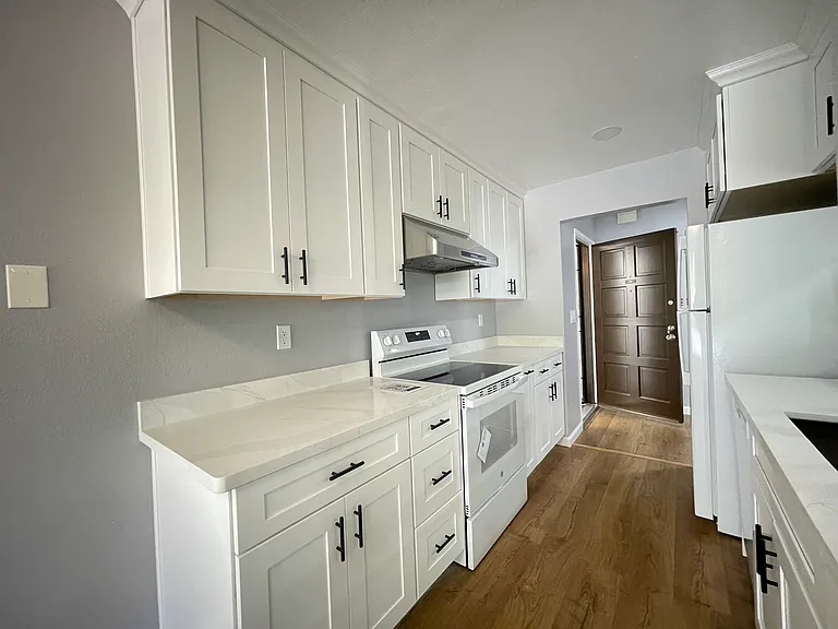 21117 Gary Dr #119 — Photo 12