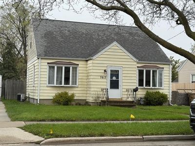 7613 30th AVENUE, Kenosha, WI, 53142
