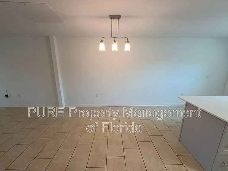 339 NE Sanchez Ave #103 — Photo 15