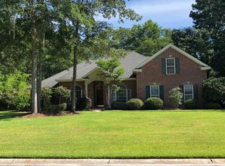 96 Laurenburg Dr, Richmond Hill, GA 31324