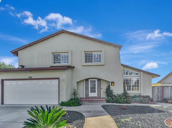 1868 Redwood Rd, Hercules, CA 94547