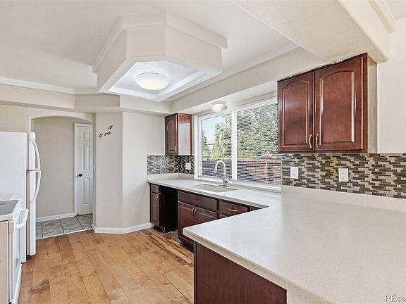 4th image of 4654 Flanders Way