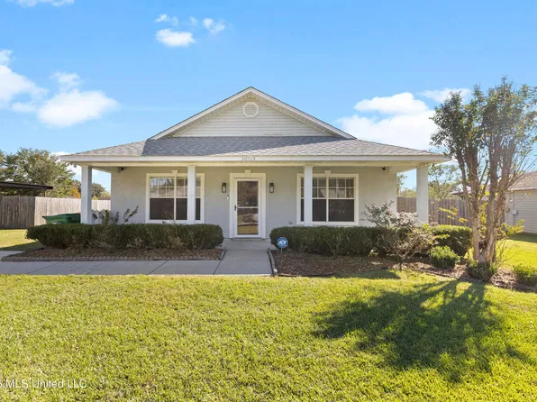 10524 Maple St, Vancleave, MS 39565