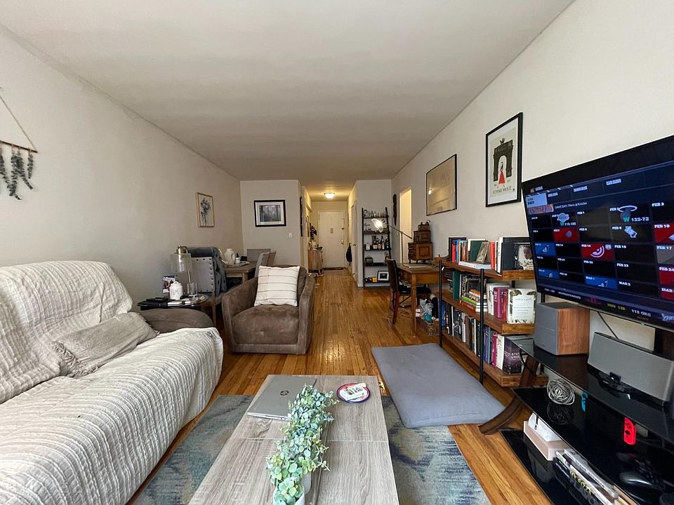 1st image of 2710 30th Ave #5J