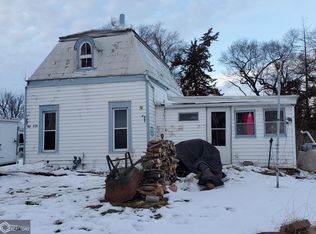 215 7th St, Murray, IA 50174