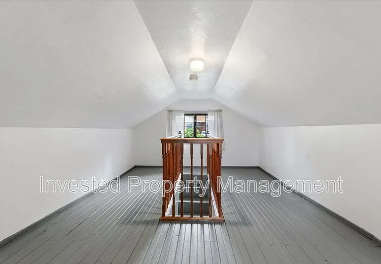 3077 Benton St — Photo 25