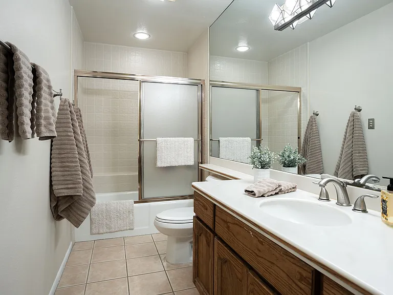 5200 S Lakeshore Dr #128 — Photo 25