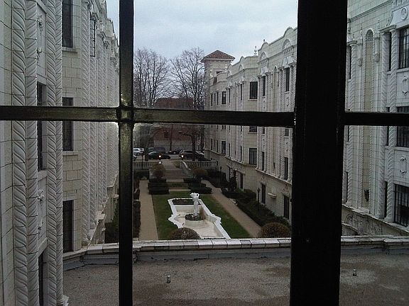 Living Room View (East)