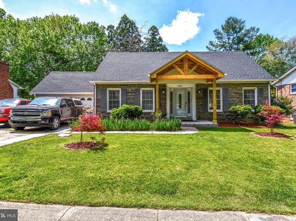 9705 Lemocks Dr, Upper Marlboro, MD 20772