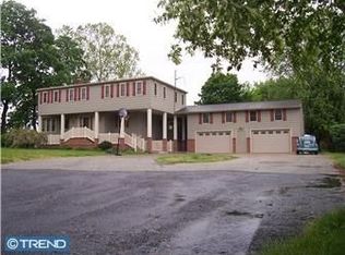 877 Bowers Ave, Runnemede, NJ 08078