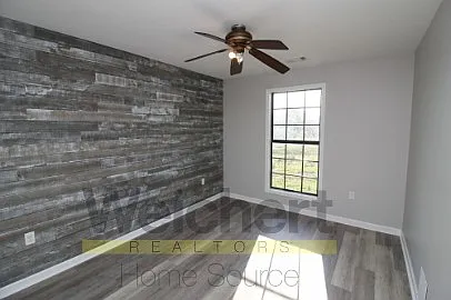 704 N 4th St — Photo 3
