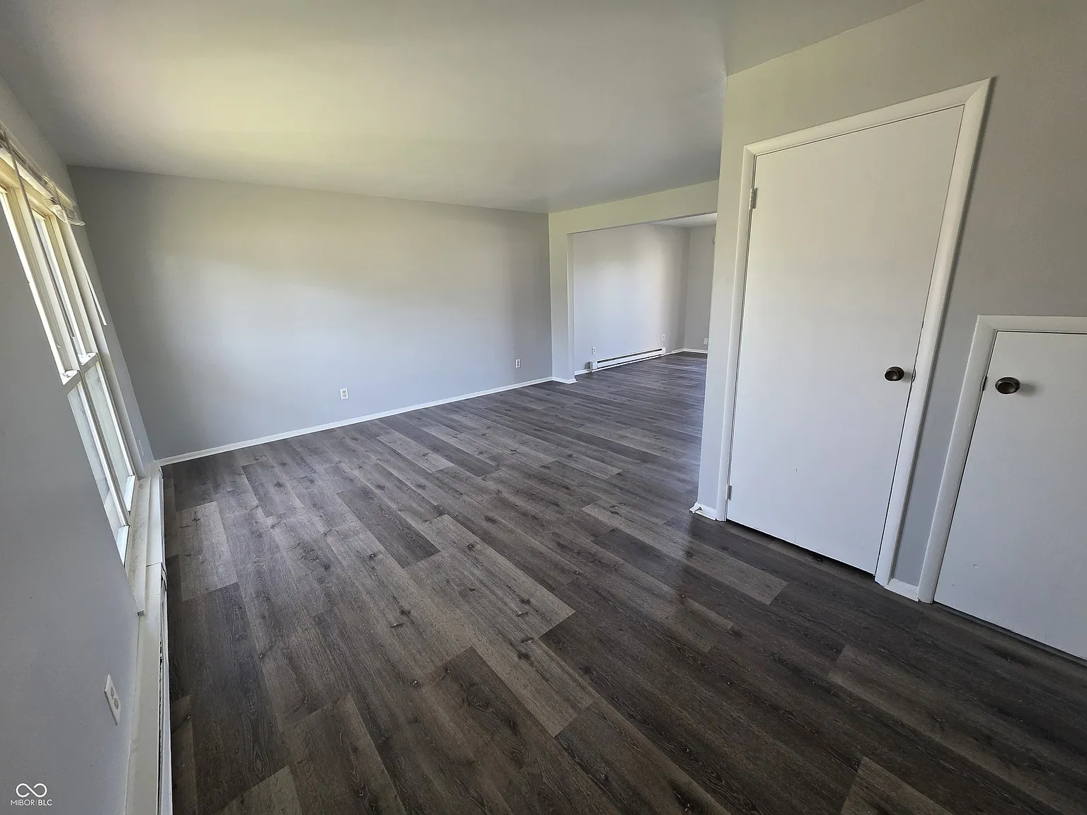4 bed, 1.5 bath, 1188 sqft, $1,195 — Photo 2