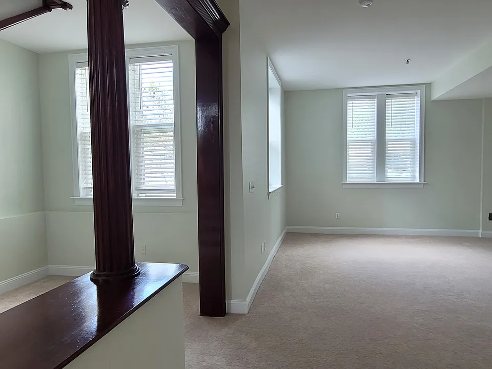 33 Randolph St #17