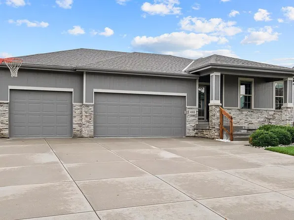 4503 Sheridan Rd, Bellevue, NE 68133
