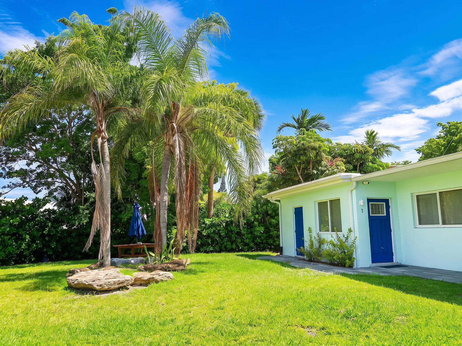 2 bed, 2.0 bath, 625 sqft, $2,050 — Photo 1