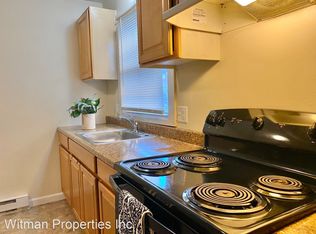 42 Chester St, Springfield, MA 01105