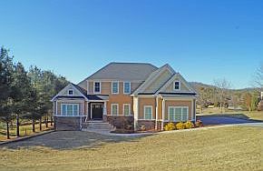 1st image of 114 Westover Dr