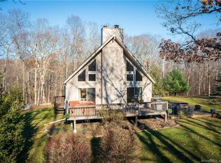 36 Dolldorf Rd, Kent, CT 06757