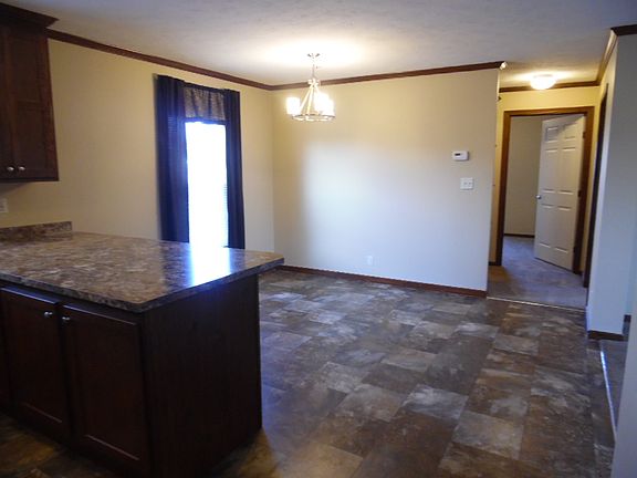 4th image of 28807 Beechwood Ave #94