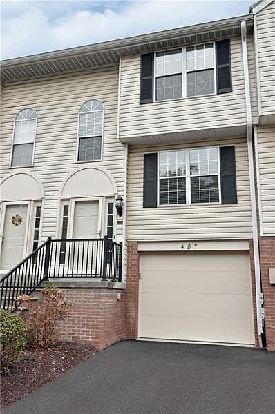 1st image of 487 Shadywood Dr