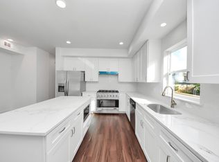 611 E 39th St #C, Houston, TX 77022