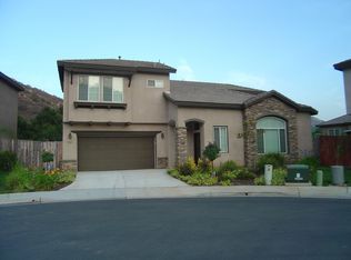 8965 Courtyard View Dr, Escondido, CA 92026