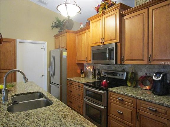 2nd image of 6235 Fallingleaf Ct N