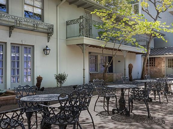 2nd image of 3416 Yoakum Blvd #8