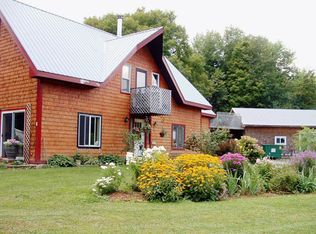 15 Little Farm Rd, South Hero, VT 05486